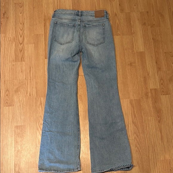 Aeropostale Light Blue Flare Jeans - Picture 3 of 3